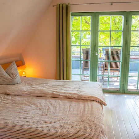 Ferienhaus Weitblick Born